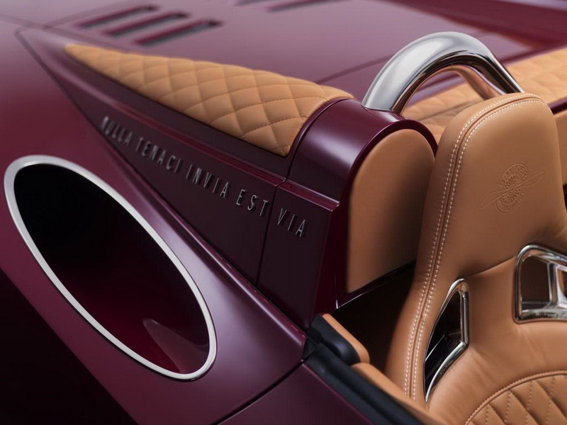 Голландская Spyker представила конкурента Porsche 911 - ФОТО