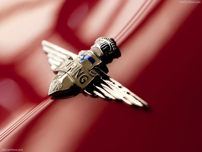 Alfa Romeo создала "летающую тарелку" - ФОТОСЕССИЯ