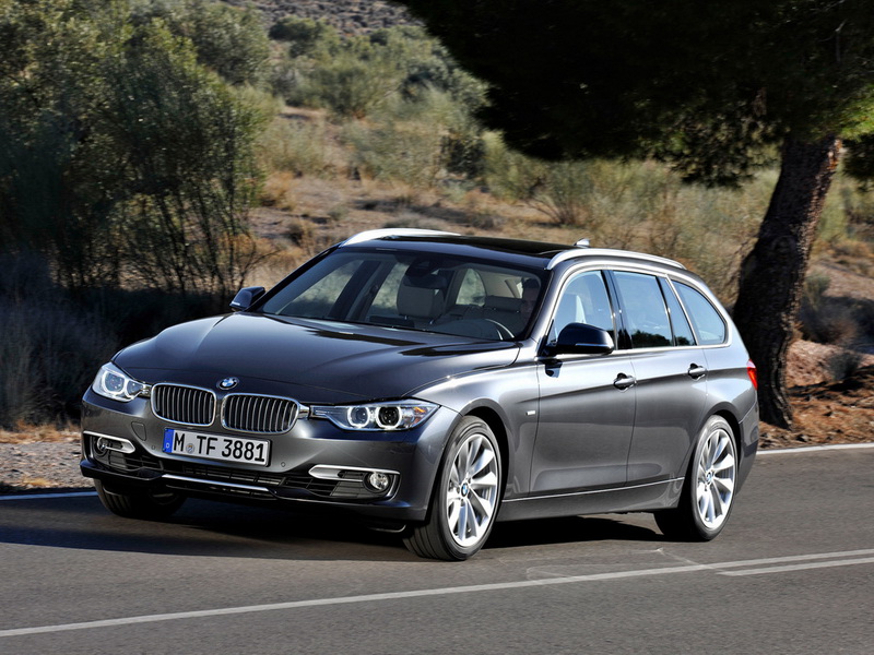 BMW представил универсал 3 Series и трехдверную "единичку" - ФОТОСЕССИЯ