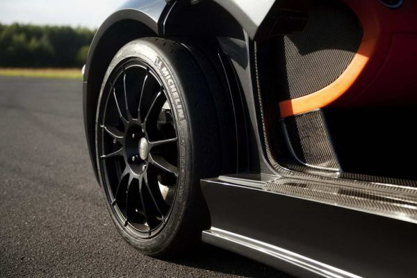 Arrinera Supercar: спорт-кар ценой 100 тысяч фунтов-стерлингов - ФОТО