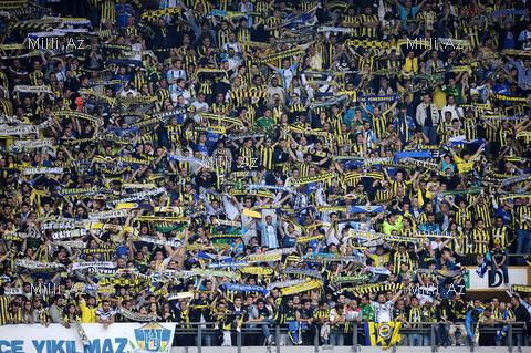 Победа "Галатасарая" вылилась в ликование и беспорядки - ОБНОВЛЕНО - ФОТО