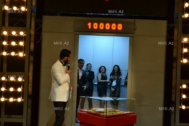 Звездные "лифтеры" вступили в борьбу - ОБНОВЛЕНО - ФОТО