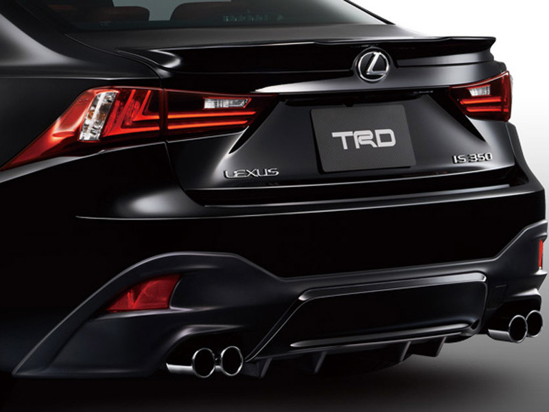 Тюнинг-ателье добавило брутальности новому Lexus IS - ФОТО