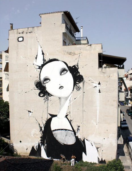 "Картинная галерея Day.Az": Причудливые инсталляции - ФОТО