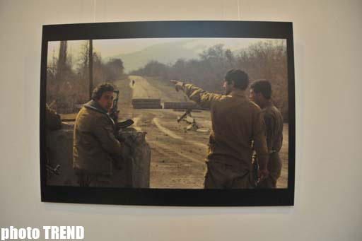 В Баку представлены работы французского фотографа о Ходжалинской трагедии - ОБНОВЛЕНО - ФОТО