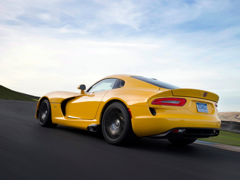 Chrysler остановит выпуск SRT Viper на 2 месяца - ФОТО