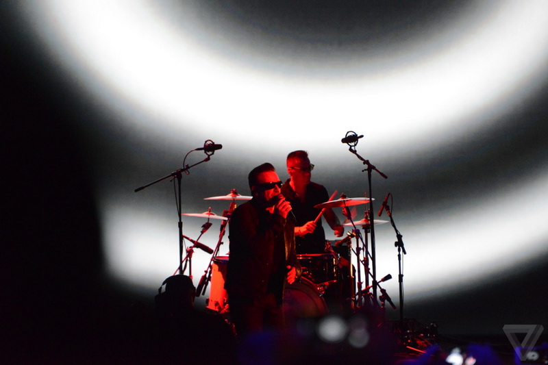 Apple представила два iPhone6, платежную систему и часы - ОБНОВЛЕНО - ФОТО - ВИДЕО