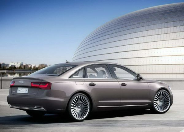Новый люксовый автомобиль Audi - ФОТОСЕССИЯ