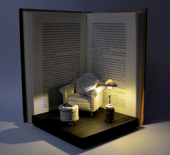 Эффектные скульптуры из книг - ФОТОСЕССИЯ