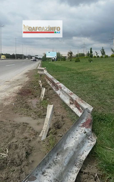 Qan qoxusu gələn dəmirlər... - Qəza baş verən yerdən fotolar