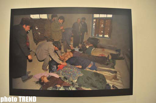 В Баку представлены работы французского фотографа о Ходжалинской трагедии - ОБНОВЛЕНО - ФОТО