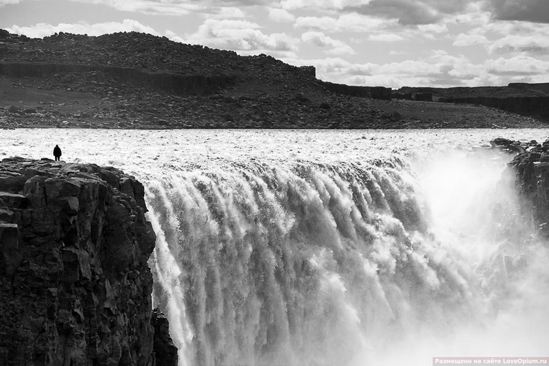 Самый мощный водопад в Европе - ФОТОСЕССИЯ