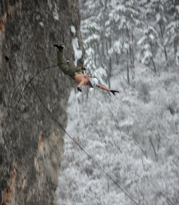 Ekstremal rekord vurdu - FOTO -VİDEO
