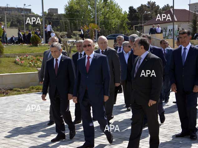 В поселке Рамана открылся новый парк отдыха - ФОТО