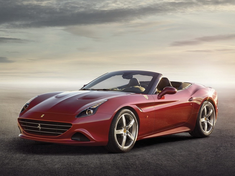 Ferrari показала новую California T с турбомотором - ФОТО