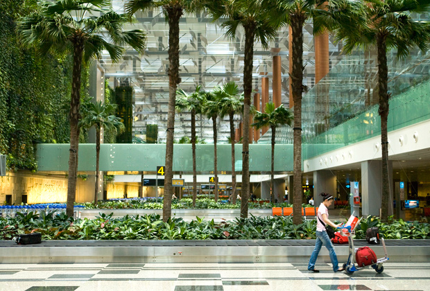 Пять аэропортов, в которых можно ждать вылета вечно - ФОТО