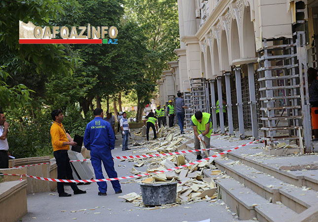 В Баку со зданий убирают опасную облицовку - ОБНОВЛЕНО - ФОТО