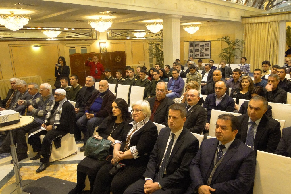 В Санкт-Петербурге прошло мероприятие памяти жертв событий 20 Января - ФОТО