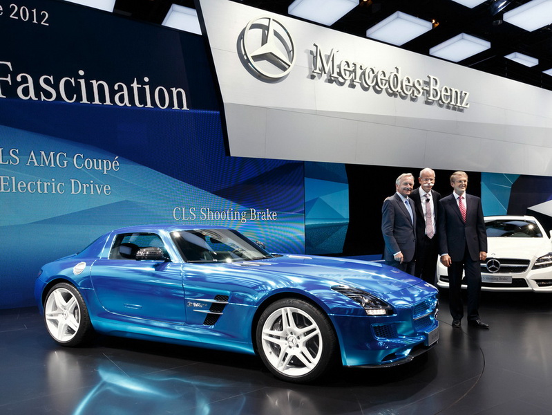 Самый быстрый электрокар в мире дебютировал на стенде Mercedes - ФОТОСЕССИЯ