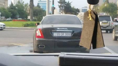 Bakıda qeyri-adi reyd - Ən bahalı maşınlar cərimə meydançasına salındı - FOTO