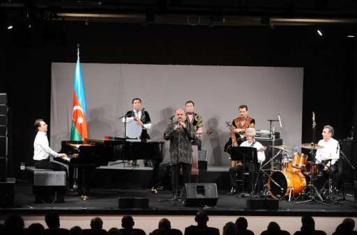 В рамках проекта Фонда Гейдара Алиева во Франции прошло мероприятие "Культурные ценности Азербайджана – жемчужины Кавказа" - ФОТО