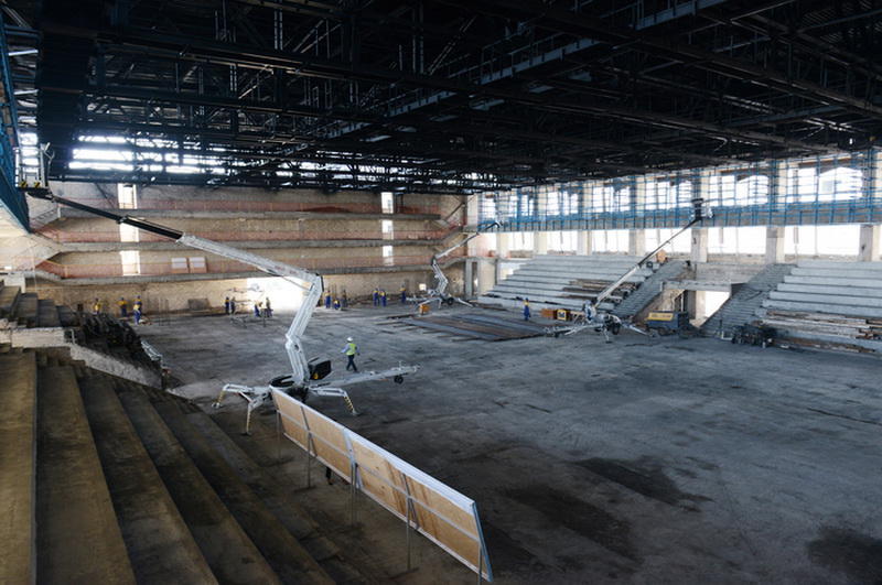 Первая леди Азербайджана Мехрибан Алиева ознакомилась со строительством и реконструкцией спортивных объектов в связи с подготовкой к первым Европейским играм - ФОТО