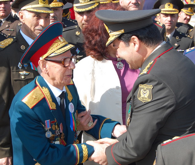 В Азербайджане отмечается День Победы над фашизмом - ОБНОВЛЕНО - ФОТО