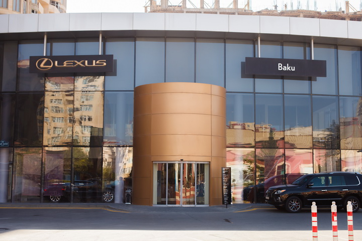 Пярвиз Кафарлы: "Lexus Baku проводит большую кампанию и объявляет скидки на некоторые модели" - ФОТО