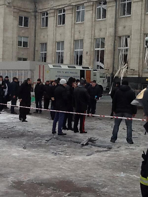 В результате двух терактов в Волгограде погибли 34 человека - ОБНОВЛЕНО - ВИДЕО - ФОТО