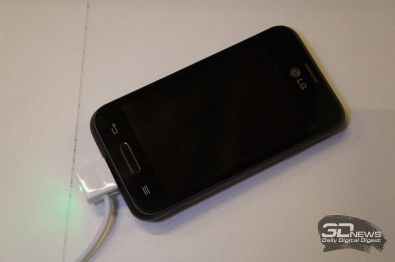 LG представила новые смартфоны и мощный фаблет - ФОТО