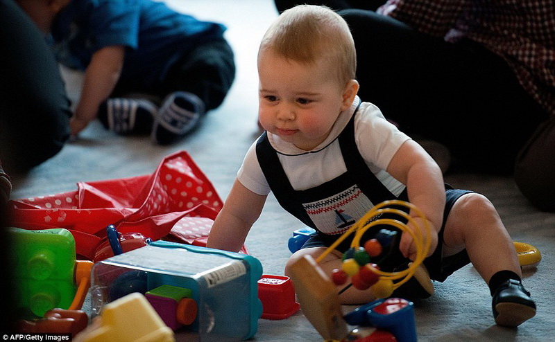 Маленький принц Джордж покорил всех в Новой Зеландии - ФОТО