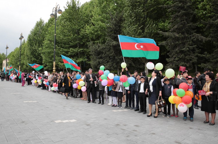 Факел Евроигр доставлен в Евлах - ФОТО - ВИДЕО