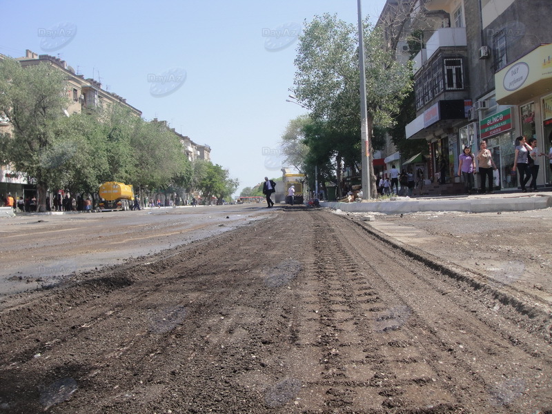 На одной из центральных улиц Баку начался ремонт - ОБНОВЛЕНО - ФОТО