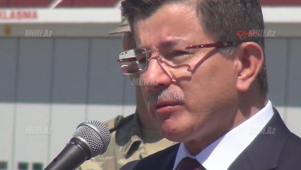 Türkiyə şəhidlərini dəfn edir: baş nazir ağladı - VİDEO - FOTO
