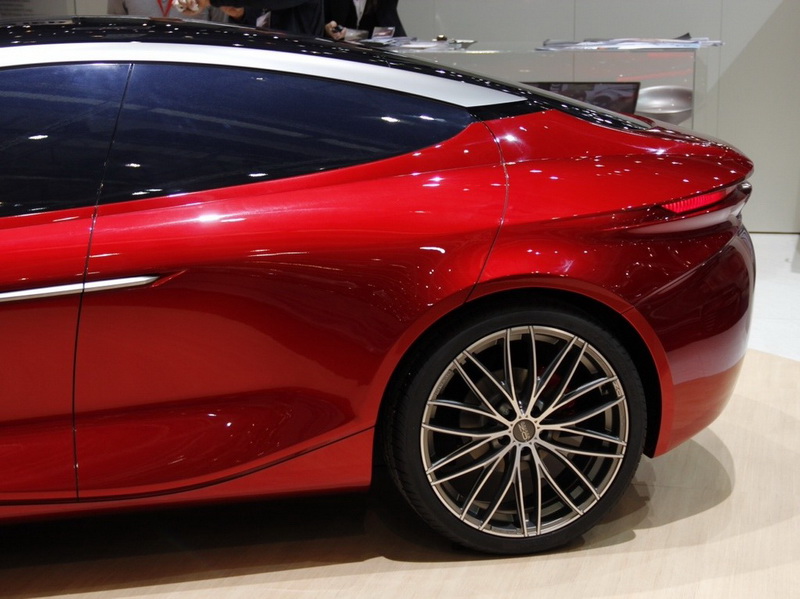 Alfa Romeo сэкономила на суперкаре, поручив его дизайн студентам - ФОТО