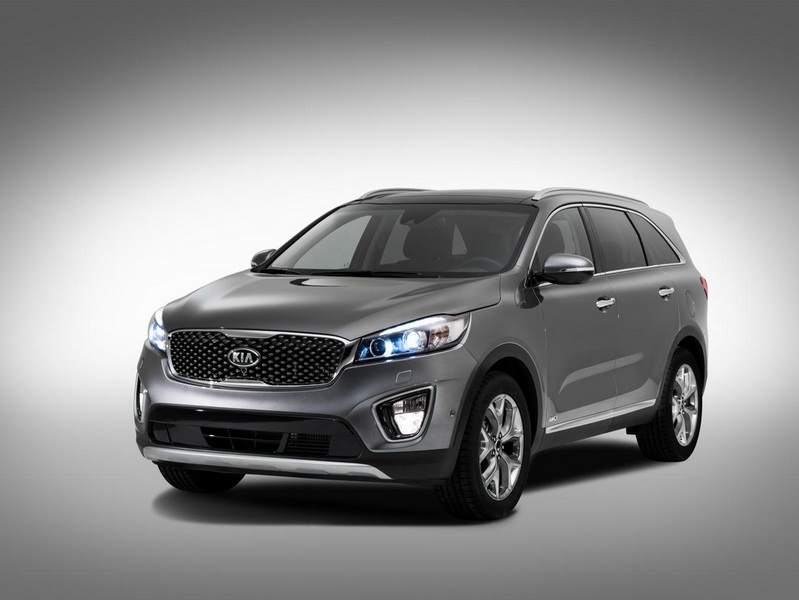 Третье поколение Kia Sorento показали европейцам - ФОТО