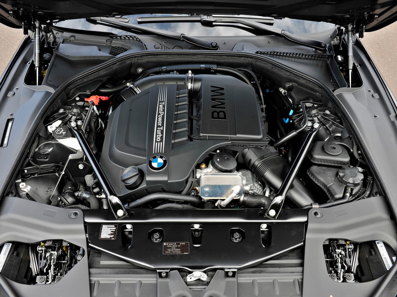 BMW показала в Женеве 4 премьеры - ФОТОСЕССИЯ