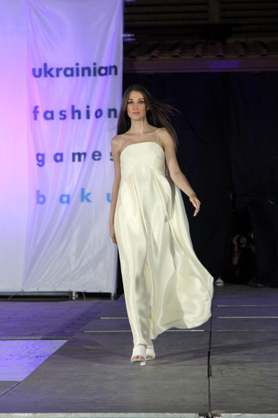 "ONE ☆ LIFE" организовала в Баку незабываемую ночь моды - ФОТО