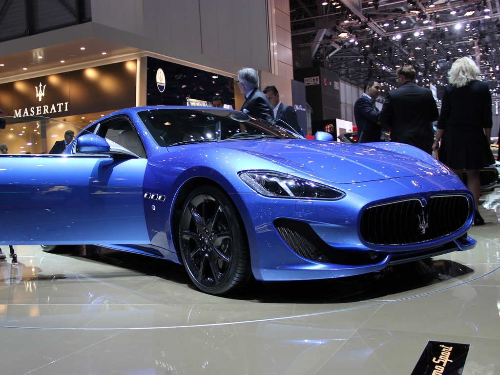 Maserati GranTurismo Sport 2013 представлена в Швейцарии - ФОТОСЕССИЯ
