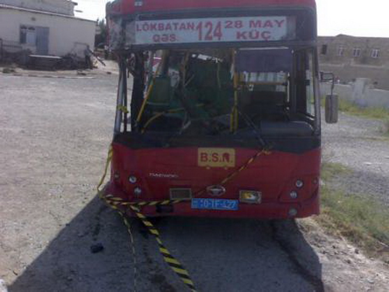 Обнародован полный список раненых и погибших в результате столкновения поезда с автобусом в Баку – ОБНОВЛЕНО – ФОТО - ВИДЕО – ОПРОС