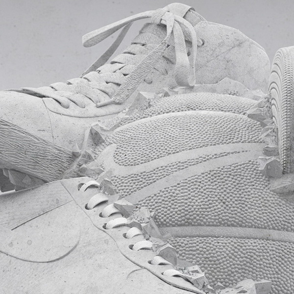 "Картинная галерея" Day.Az: Скульптура из кроссовок и баскетбольного мяча - ФОТО