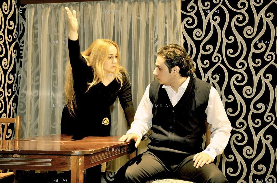 Aktyor xanımı ilə eyni səhnədə - FOTO