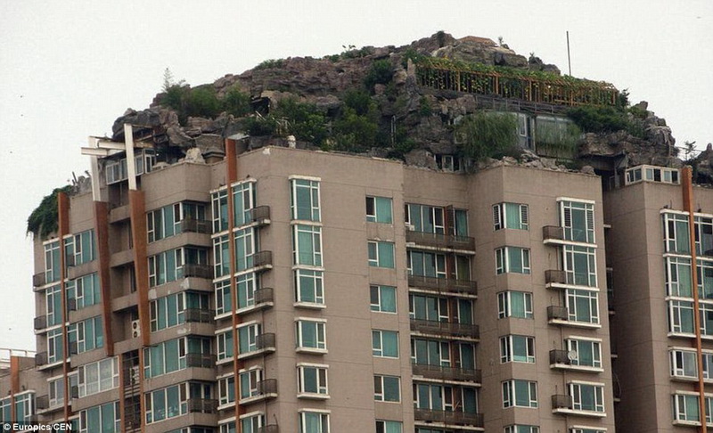 Горная вилла на вершине многоэтажки - ФОТО