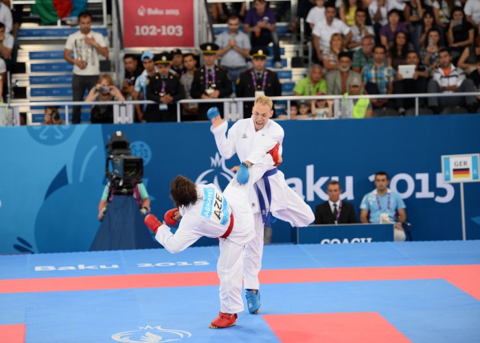 Президент Ильхам Алиев и его супруга Мехрибан Алиева в рамках первых Европейских игр наблюдали за ходом соревнований по карате и борьбе - ОБНОВЛЕНО - ФОТО