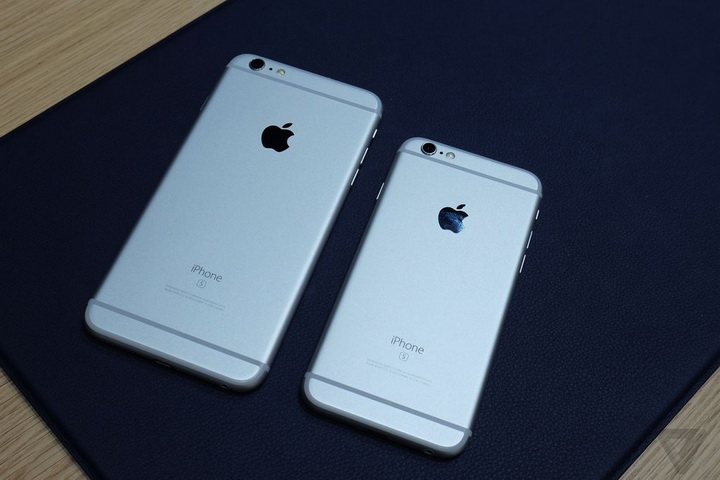 Apple представила два новых iPhone - ФОТО