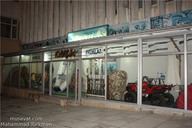 Silah bazarında od saçan qiymətlər - FOTO