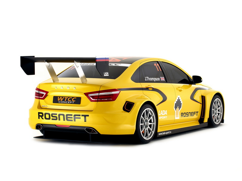 Гоночная Lada Vesta WTCC выйдет на трек в 2015 году - ФОТО