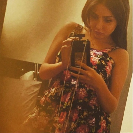 Açıq-saçıq İran qızları - FOTOLAR