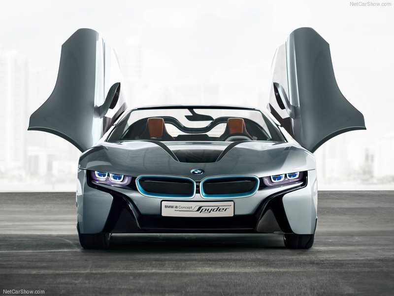BMW представила новый гибридный концепт-кар 2013 года - ФОТОСЕССИЯ