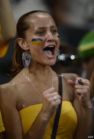 Лучшие болельщицы Евро-2012 - ФОТОСЕССИЯ